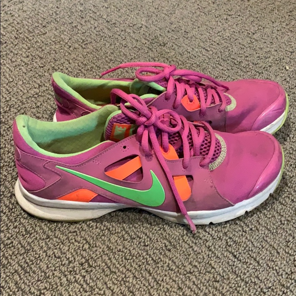 Used Nike shoes